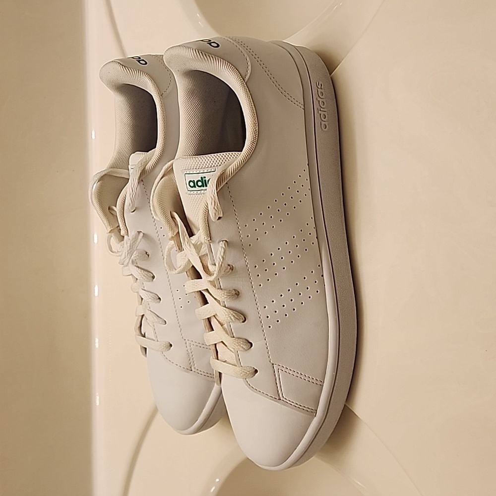 Mens Adidas ADVANTAGE BASE EE7690
